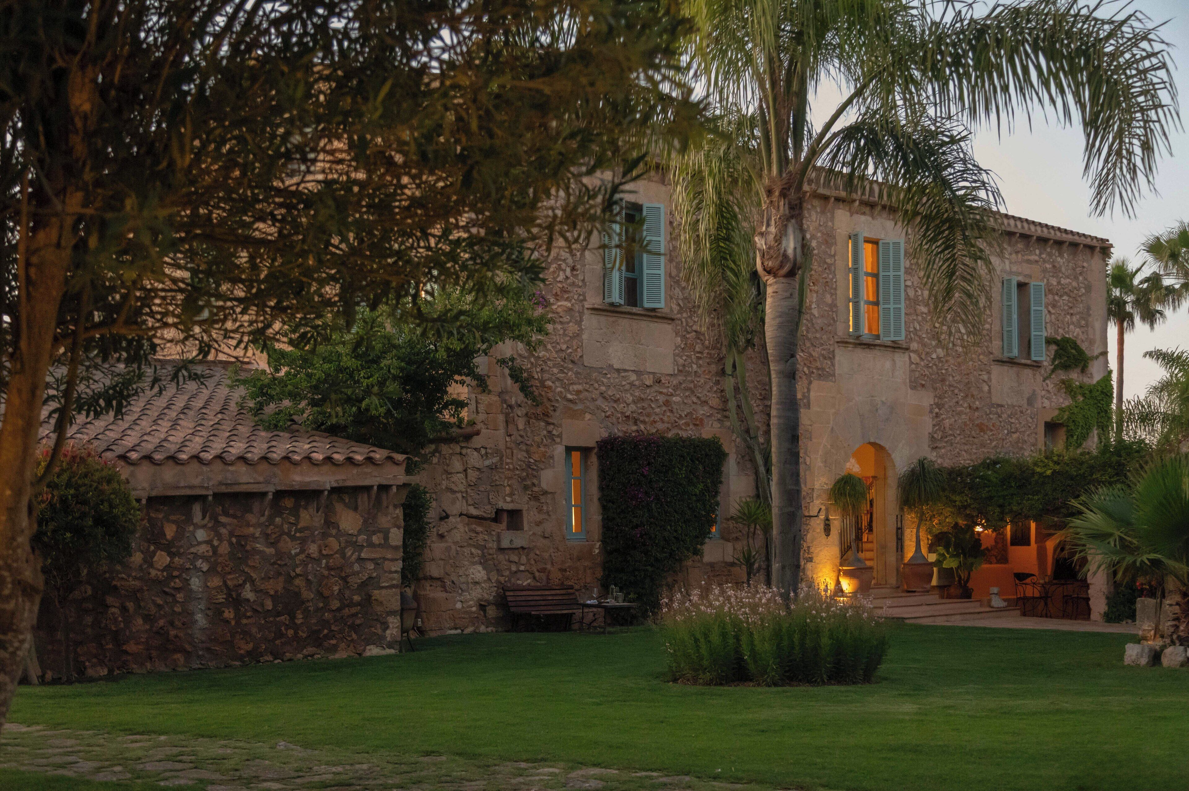 Front of property – evening/night