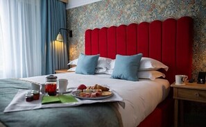 Dobbeltrom – classic | Allergitestet sengetøy, safe på rommet og skrivebord