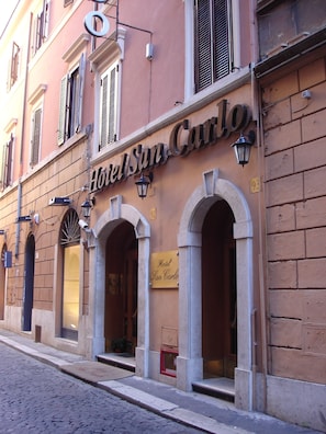 Front of property - evening/night