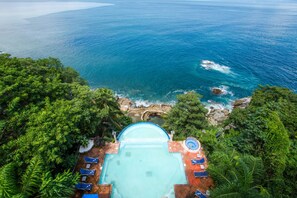 Outdoor pool - Mar Sereno Hotel & Suites (Puerto Vallarta)