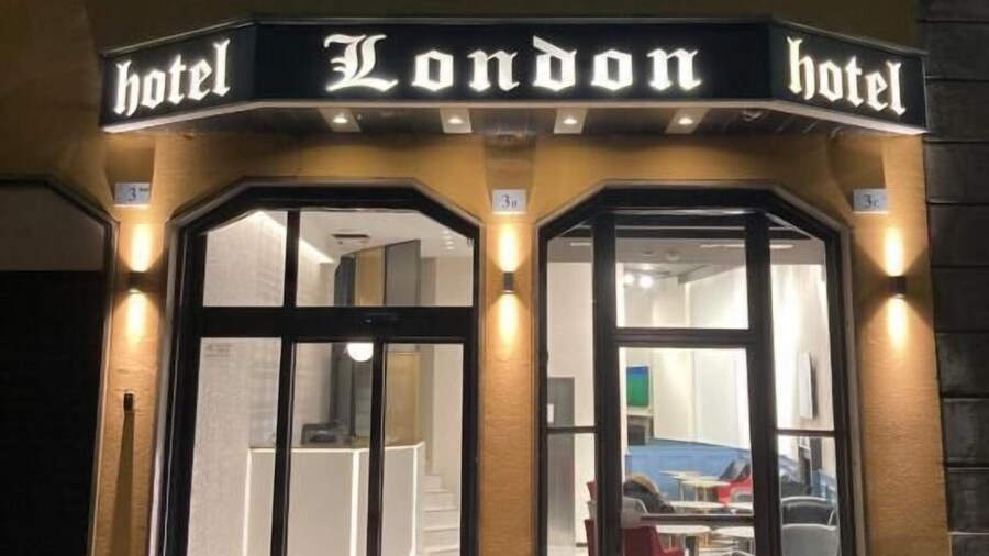 London Hotel