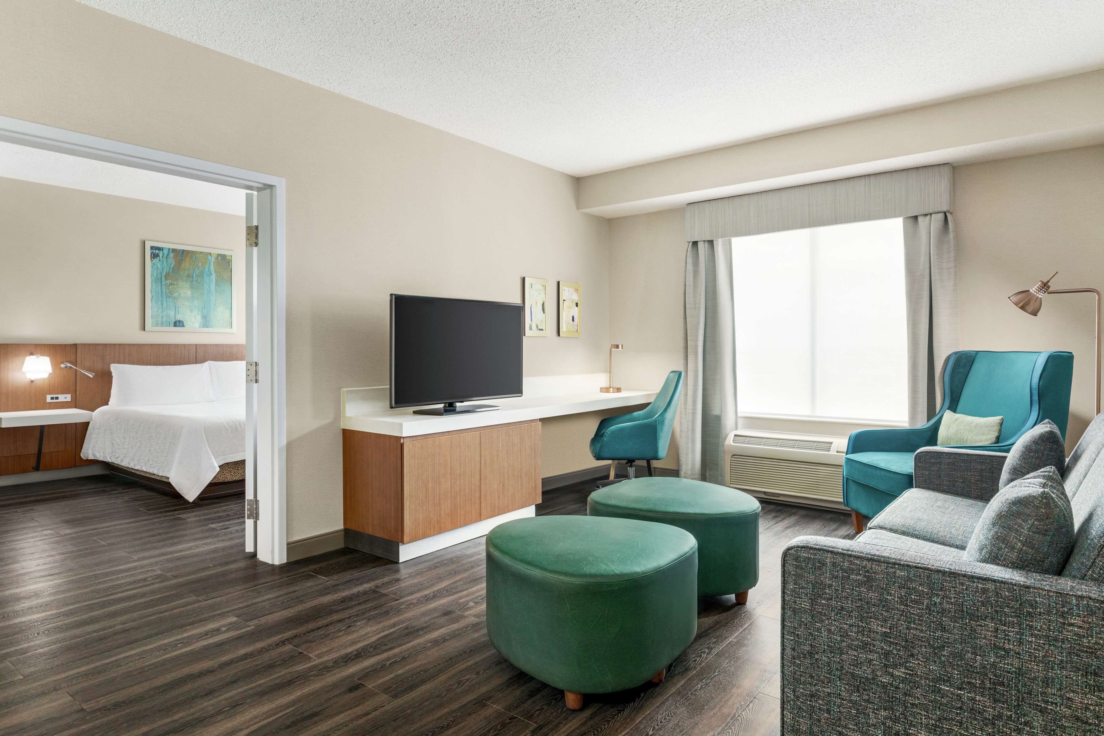 junior suite, 1 king bed | hypo-allergenic bedding, desk, laptop workspace, blackout curtains