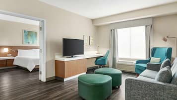 Junior Suite, 1 King Bed