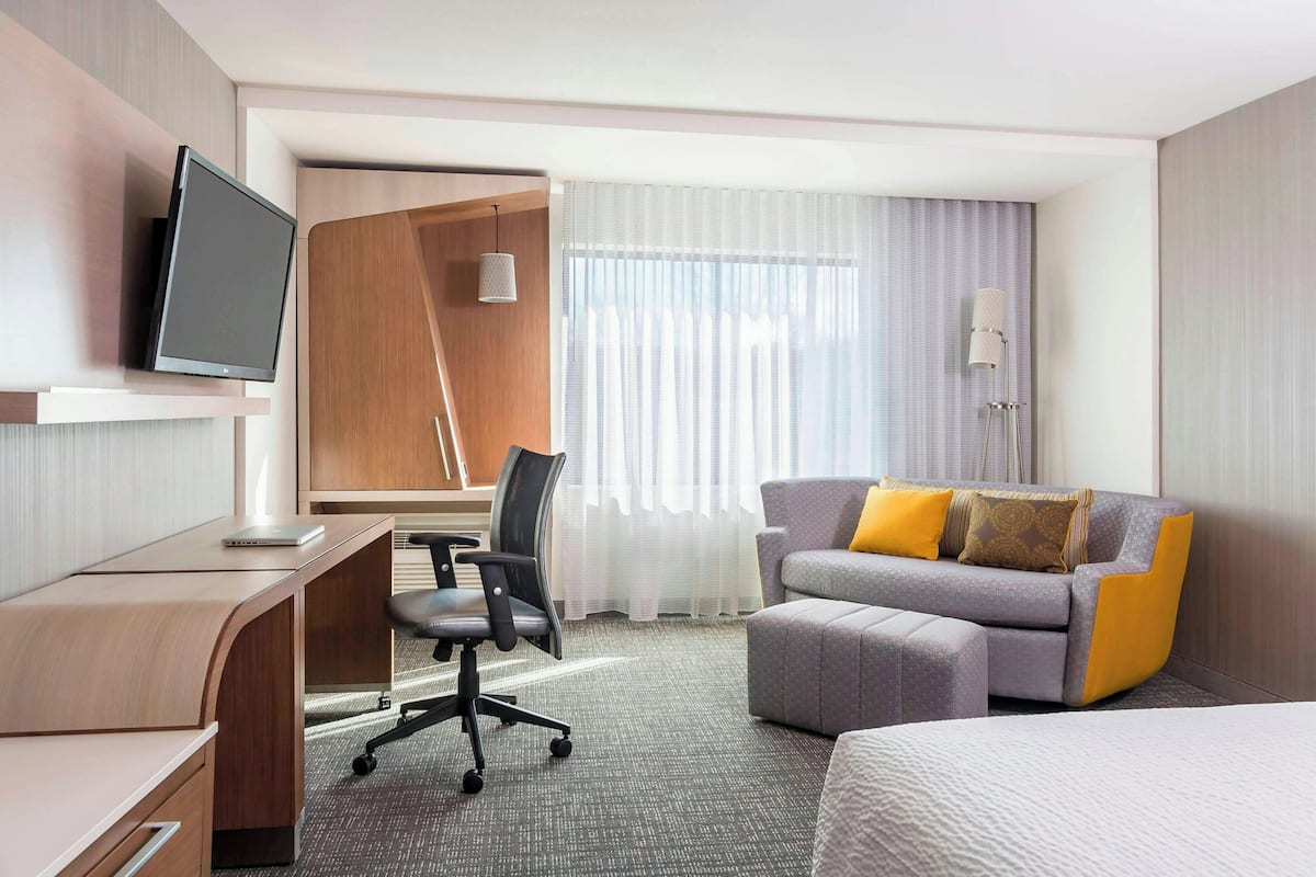 Room, 1 King Bed with Sofa bed, Non Smoking | Hypo-allergenic bedding, desk, laptop workspace, blackout curtains