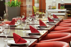 Restaurant - Hilton Garden Inn Houston/The Woodlands (The Woodlands)