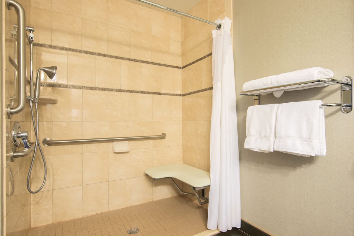 1 bedroom, desk, laptop workspace, blackout curtains