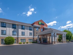 Exterior - Holiday Inn Express Gas City by IHG (Gas City)
