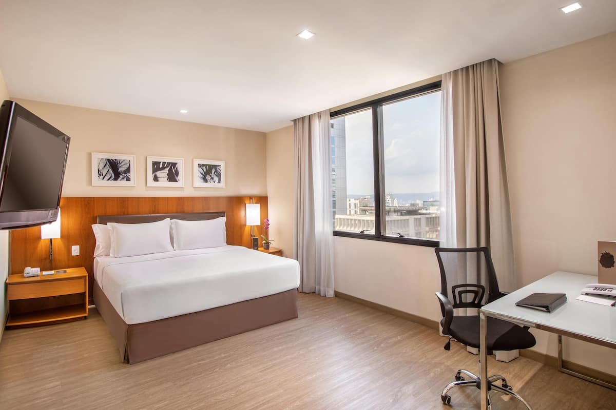 1 slaapkamer, een minibar, een kluis op de kamer