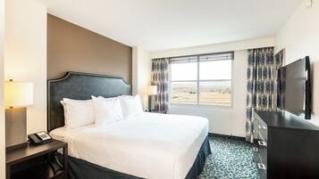 Suite Familiale, 2 chambres | 2 chambres, coffres-forts dans les chambres, rideaux occultants