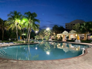 Piscina externa