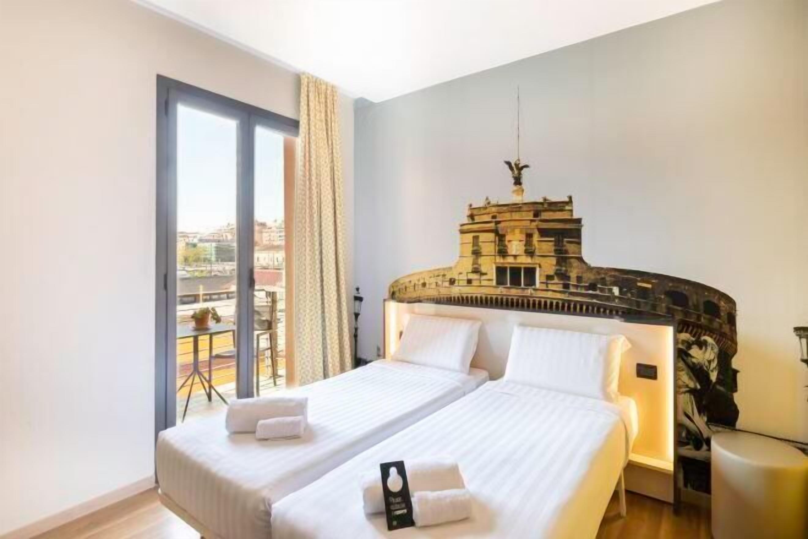 In-room safe, desk, soundproofing, iron/ironing board