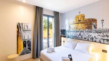 Superior Double or Twin Room | In-room safe, desk, soundproofing, iron/ironing board