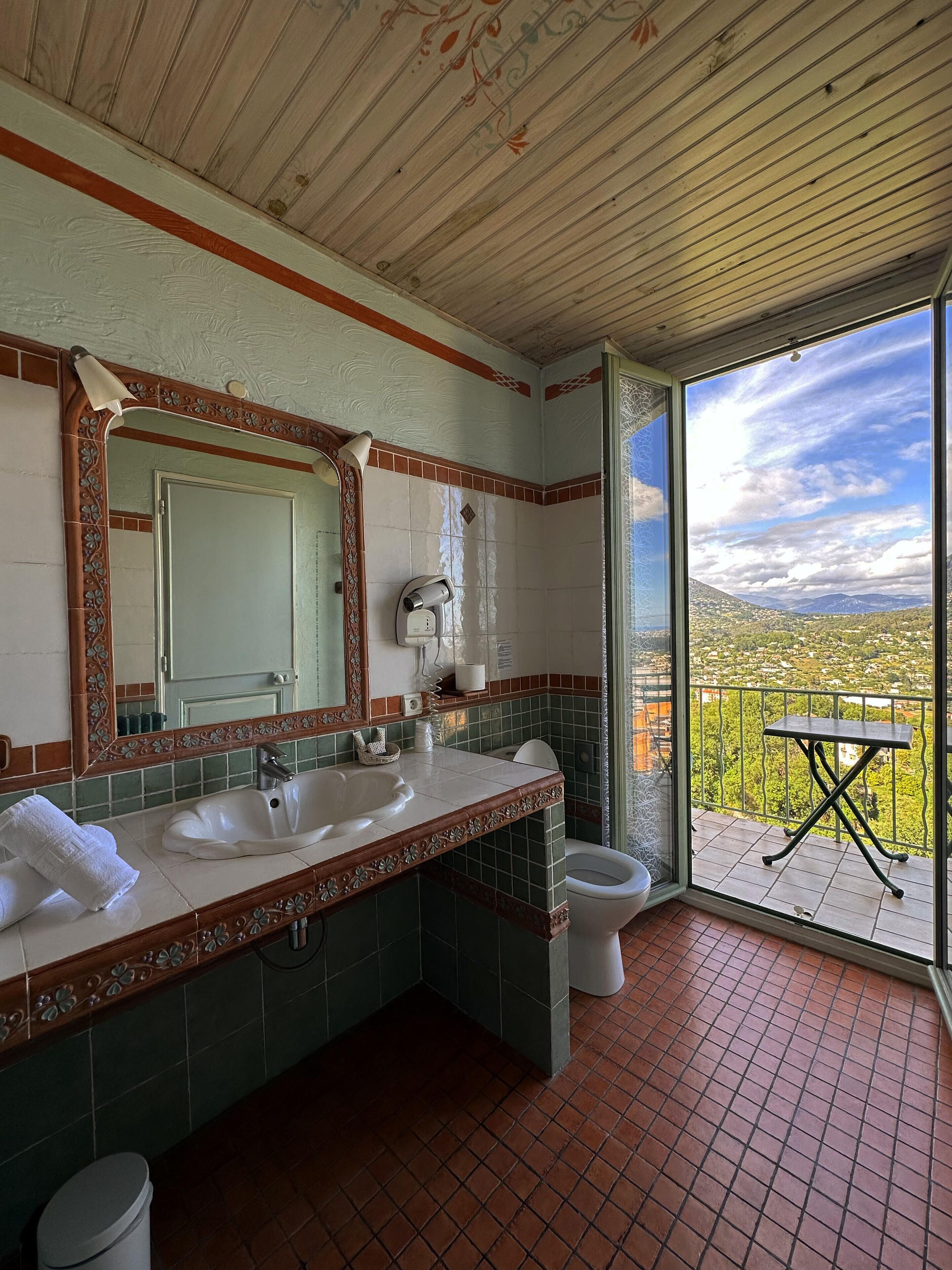 large, one double bed, panoramic view | 1 bedroom, pillow-top beds, in-room safe, desk