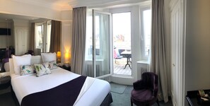 Superior Double Room | In-room safe, desk, blackout drapes, soundproofing