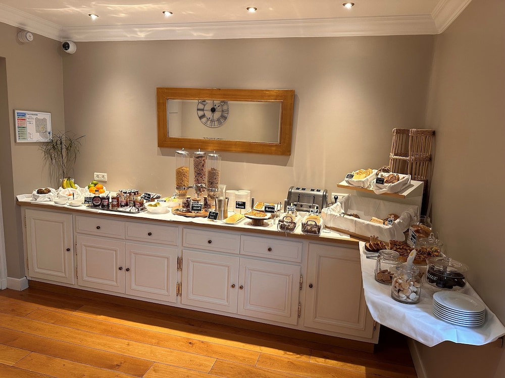 Hotel Royal Lutetia by null