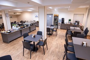 Daily buffet breakfast (EUR 9 per person) - Ecotel Vilnius (Vilnius)