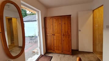 Double Room, Ensuite, Courtyard View (Room 11 and 12)