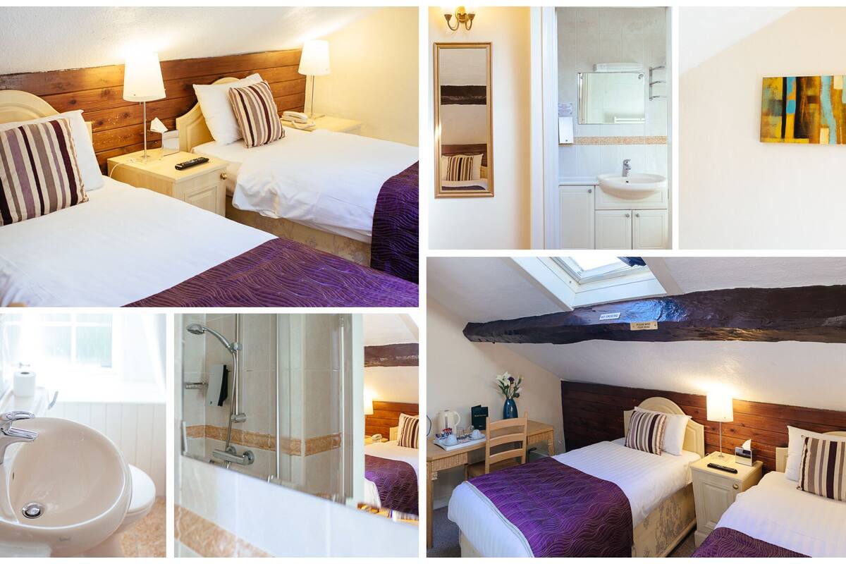 twin room, ensuite | 1 bedroom, blackout curtains, free wifi, bed sheets