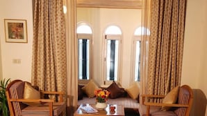 Breakfast, lunch and dinner served - The Aodhi (Kumbhalgarh)