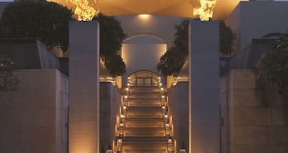 Trident, Gurgaon