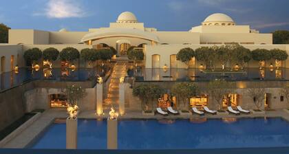 Trident, Gurgaon
