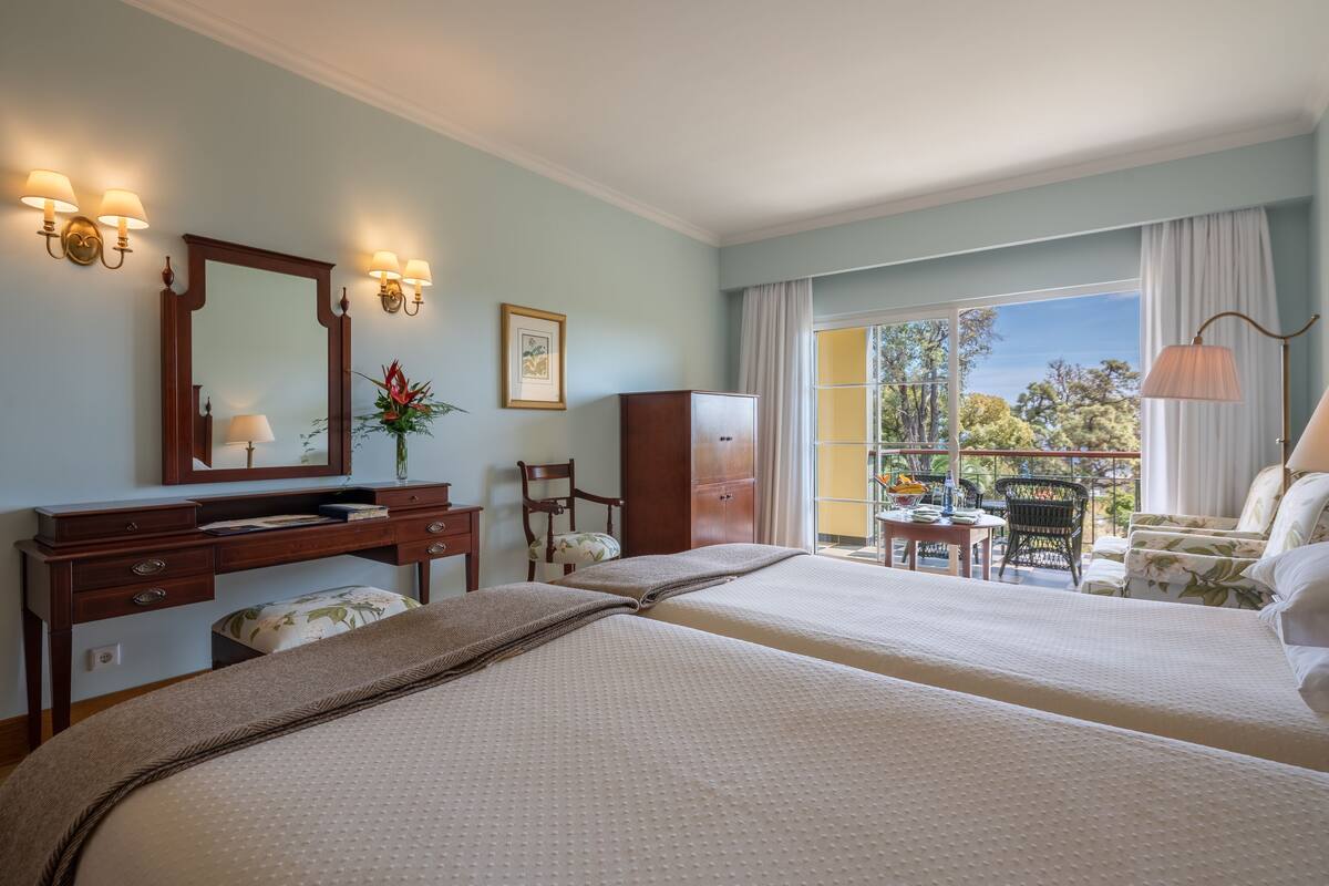 premium garden room | hypo-allergenic bedding, minibar, in-room safe, individually decorated