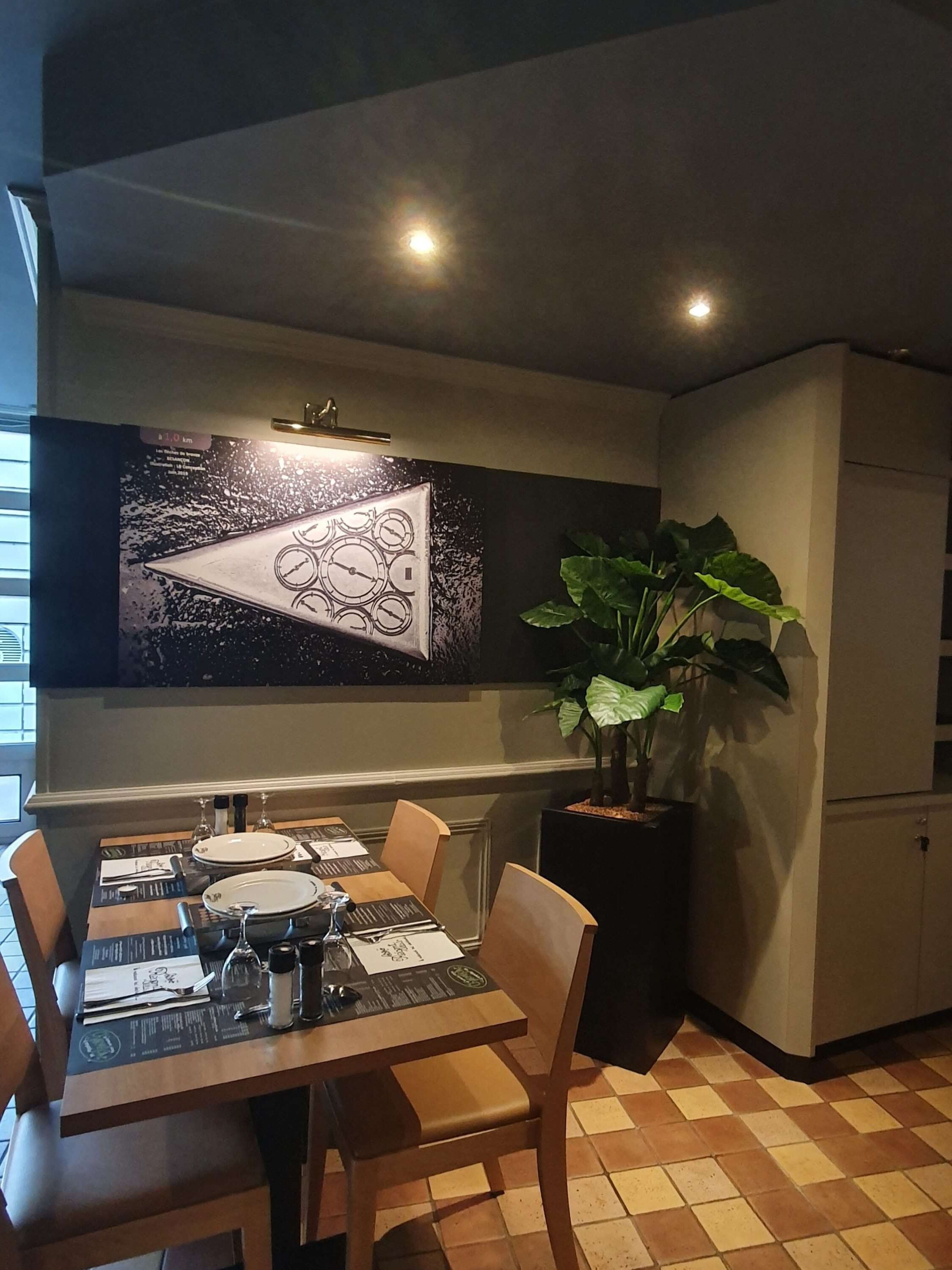 lunch and dinner served, french cuisine