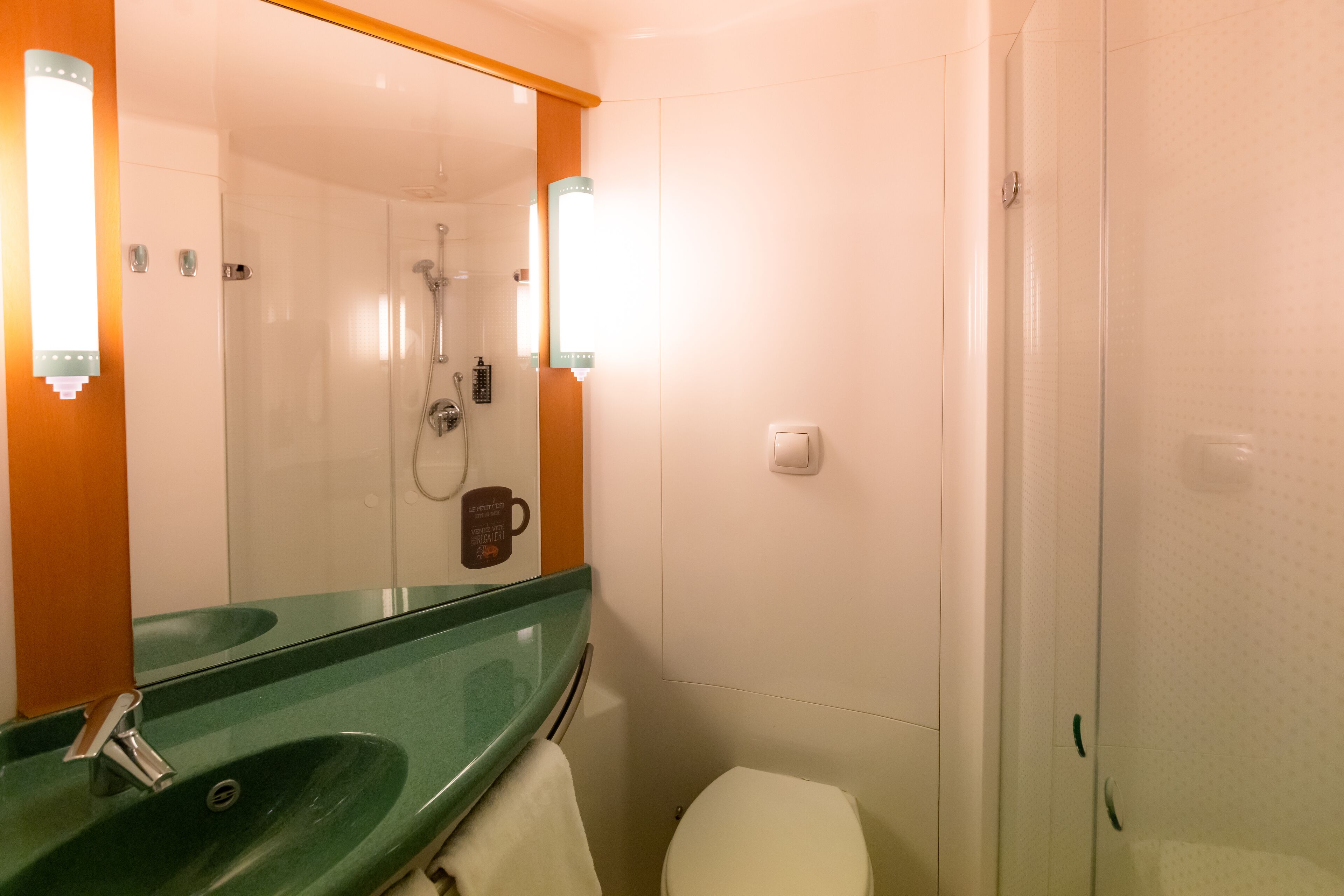 comfort double room, 1 double bed | bathroom | shower, eco-friendly toiletries, hair dryer, towels