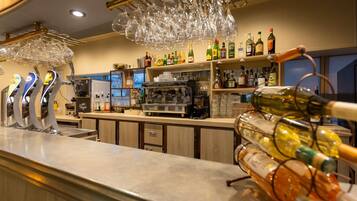Bar (en el alojamiento)