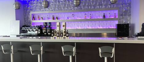 Snack bar