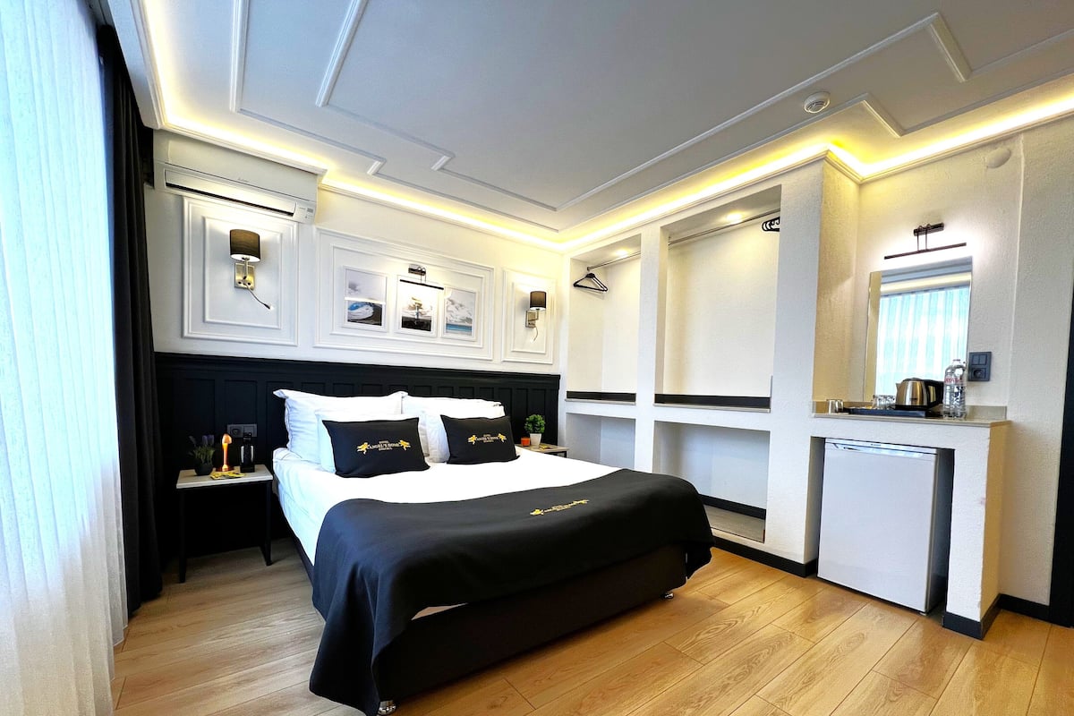 Familie suite, kamers met tussendeur (Private Hammam) | 2 slaapkamers, luxe beddengoed, een gratis minibar