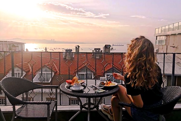 Gratis morgenmadsbuffet hver dag