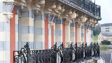 Fachada de la propiedad