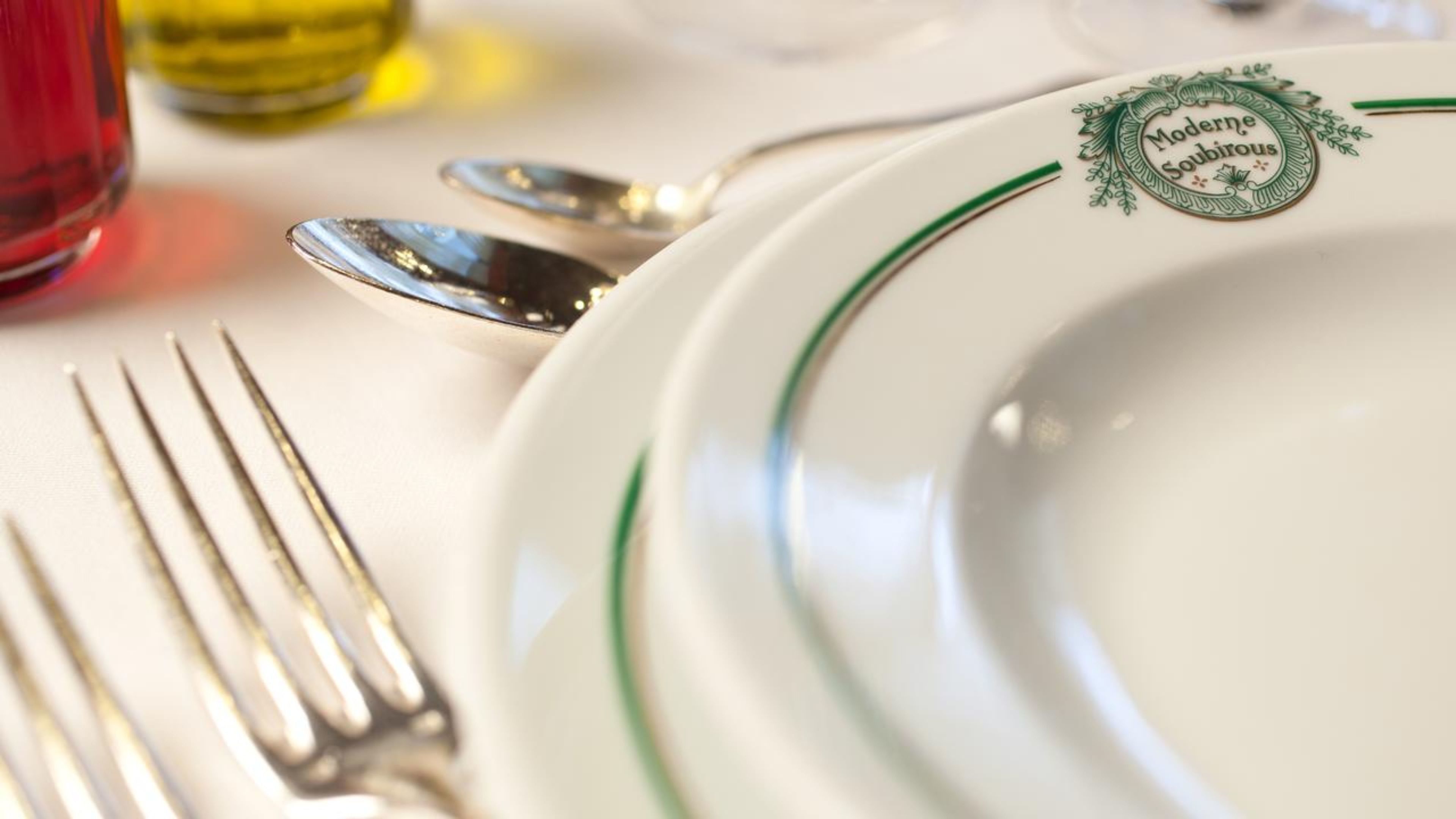 lunch and dinner served, mediterranean cuisine