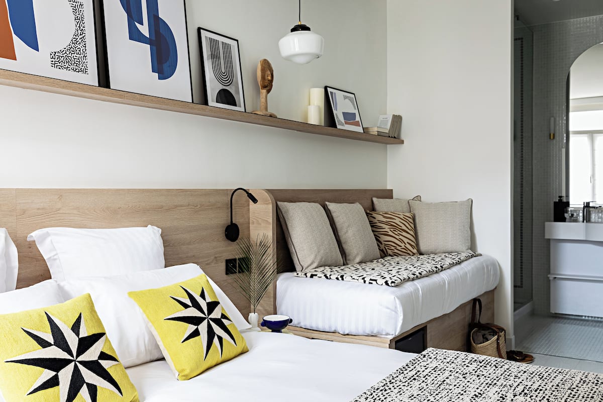 Phòng phong cách cổ điển, 1 giường đôi, không hút thuốc (with Sofabed) | Bộ đồ giường cao cấp, nệm có lớp đệm bông, minibar 