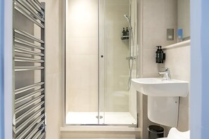 Classic Double Room, 1 Double Bed | Bathroom | Shower, rainfall showerhead, free toiletries, hair dryer - Trafford Hall Hotel Manchester, A Brilliant Hotels Collection (Manchester)