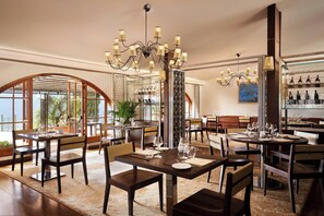 2 restaurants, Mediterranean cuisine