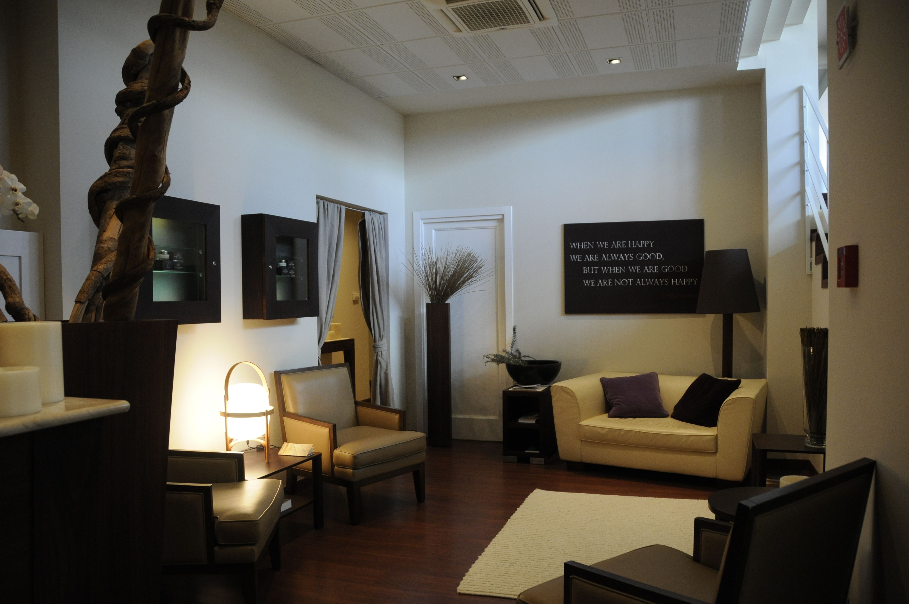 body treatments, mud baths, aromatherapy, body wraps, body scrubs