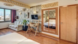 Classic Twin Room | Down comforters, in-room safe, desk, soundproofing - Sercotel President (Figueres)