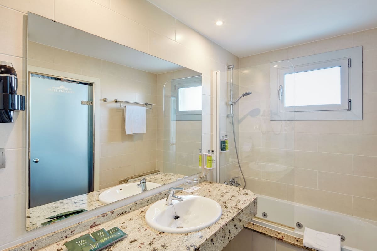 free toiletries, hair dryer, towels