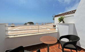 Junior Suite | Balcony - Hotel Salobreña Suites (Salobreña)