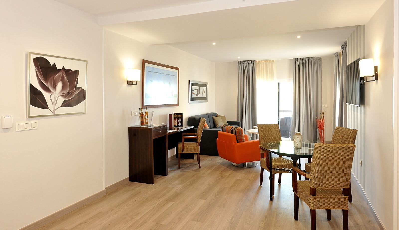 Foto - Hotel Salobreña Suites