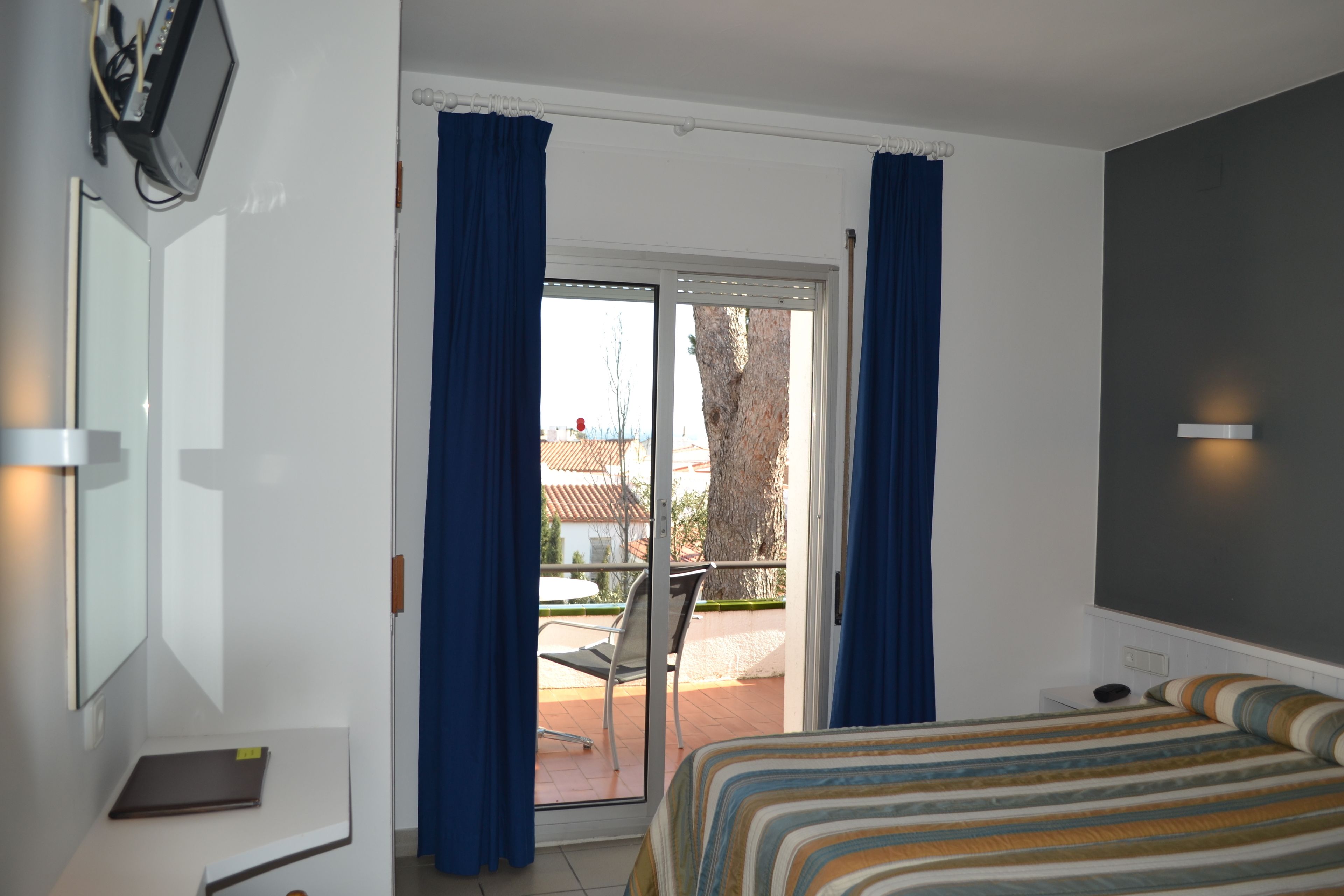 Photo - Hotel S'Aguarda Cadaqués1962 by Fimedhotels