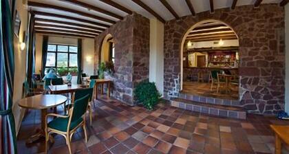 Hotel Tierra de la Reina