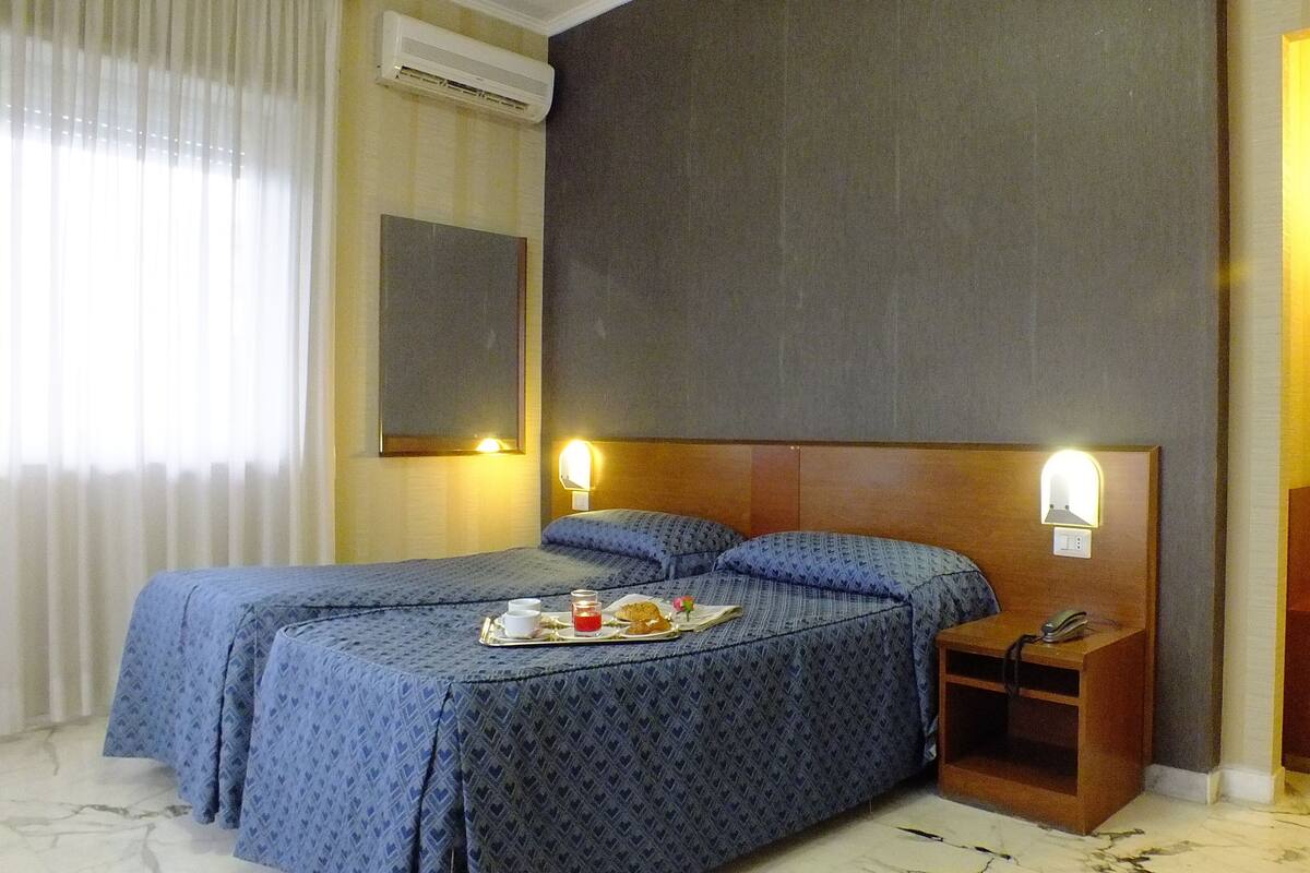 Desk, free WiFi, bed sheets