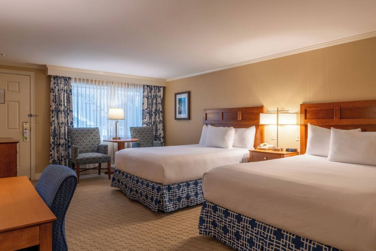 Deluxe Room 2 Queens Accessible Perkins Building | Desk, laptop workspace, soundproofing, iron/ironing board