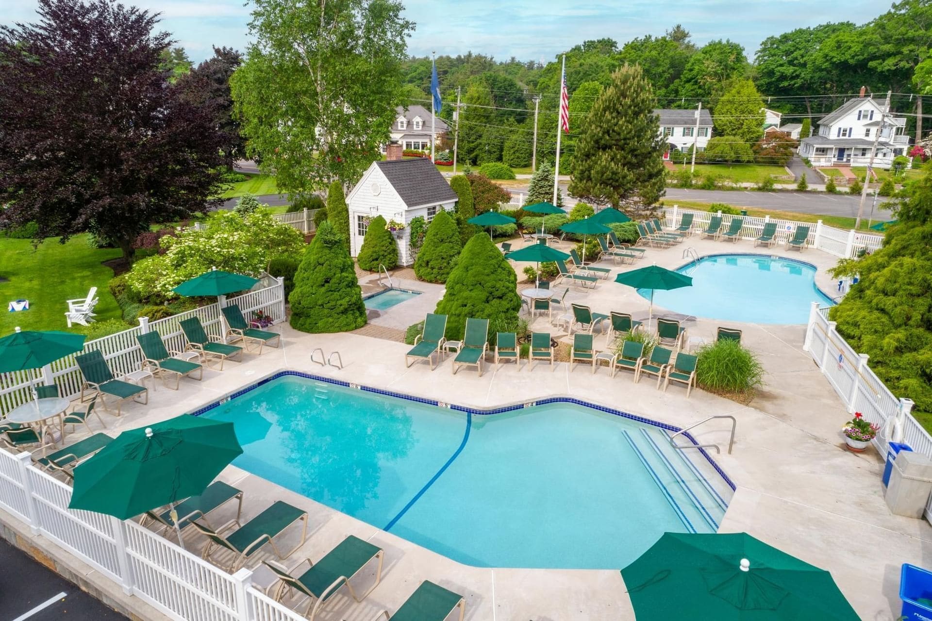 Indoor pool, seasonal outdoor pool