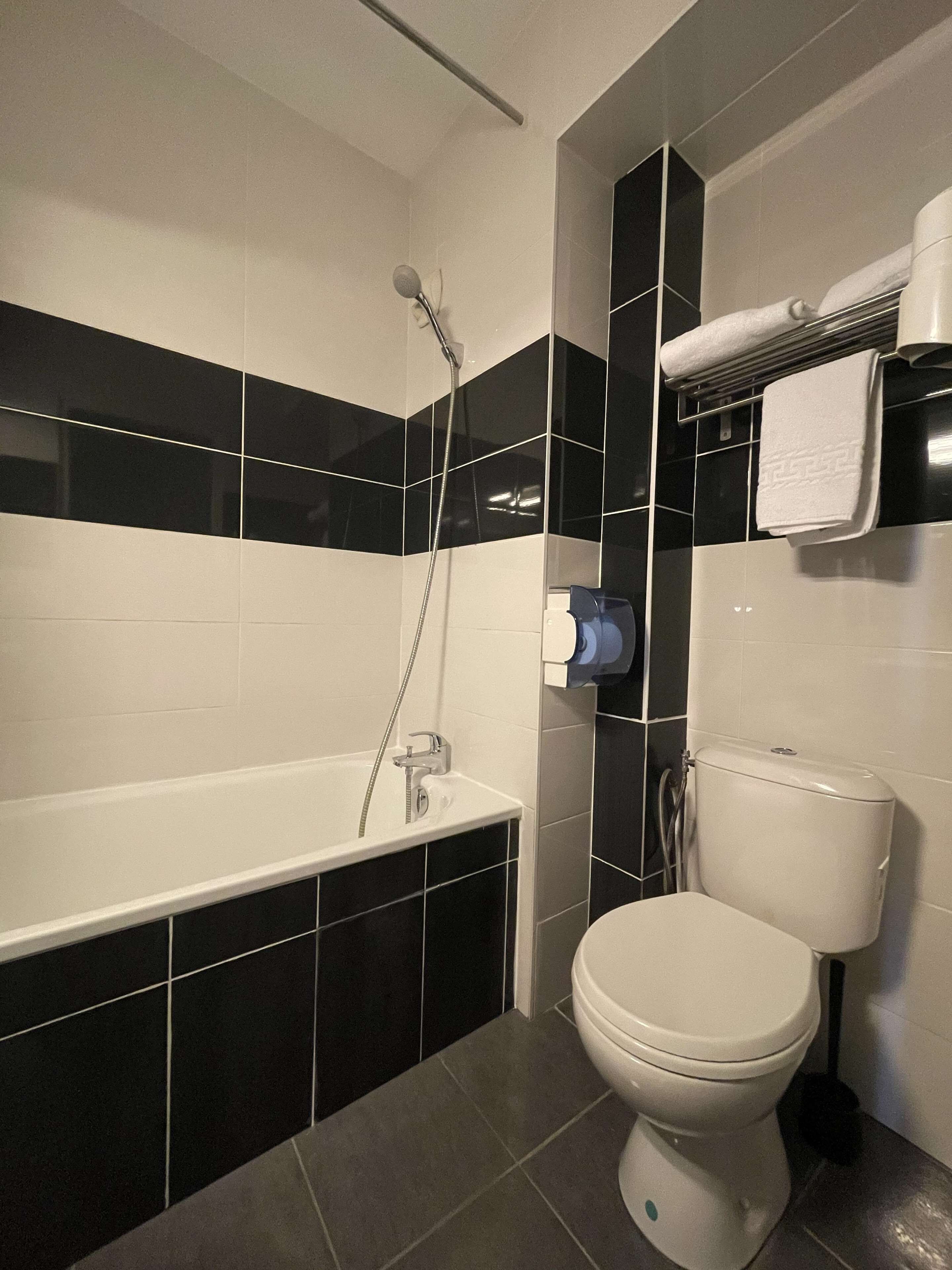 Photo - Hôtel Restaurant Kyriad Direct DIJON NORD - Zenith - Toison d'Or