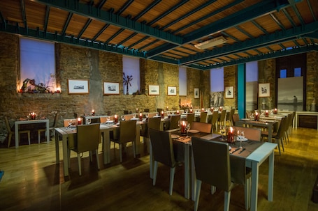 Área de comida. Hotel Ílhavo Plaza