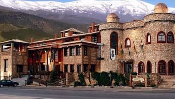 Façade de lâhĂ©bergement